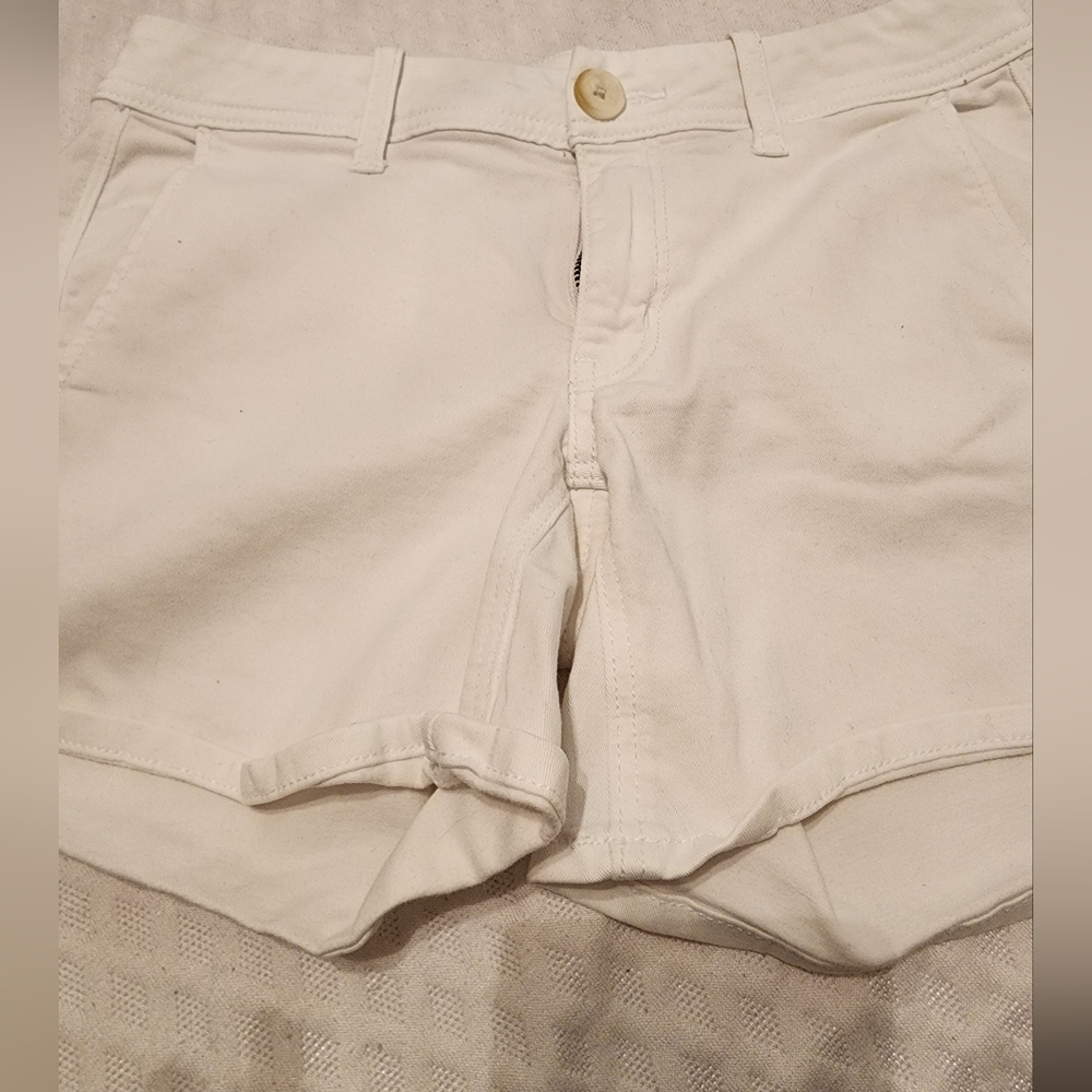 Womens White Shorts Size 2